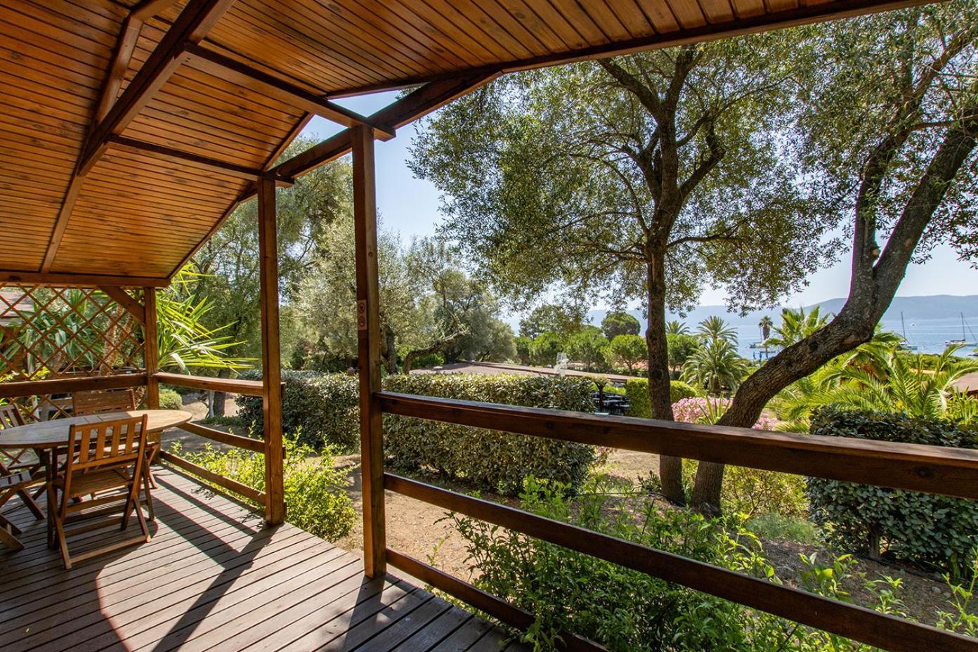 Mare E Monti Chalets Porto Pollo Exterior photo